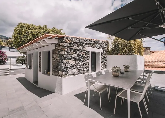 Quinta Torrinha Garden Bed & Breakfast