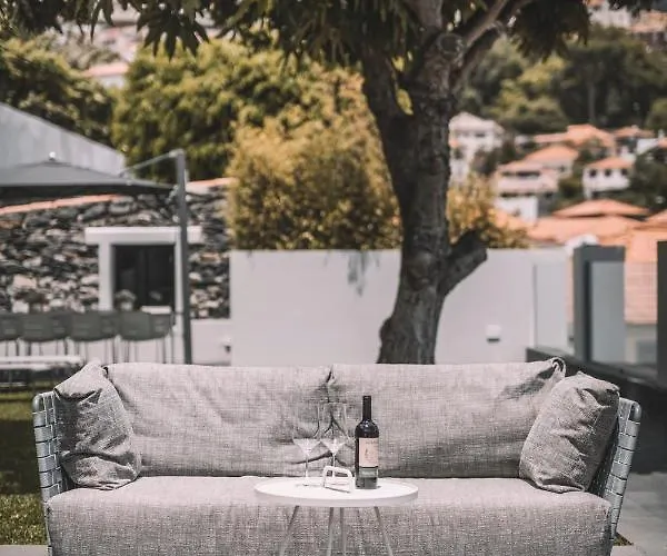 Quinta Torrinha Garden Bed & Breakfast